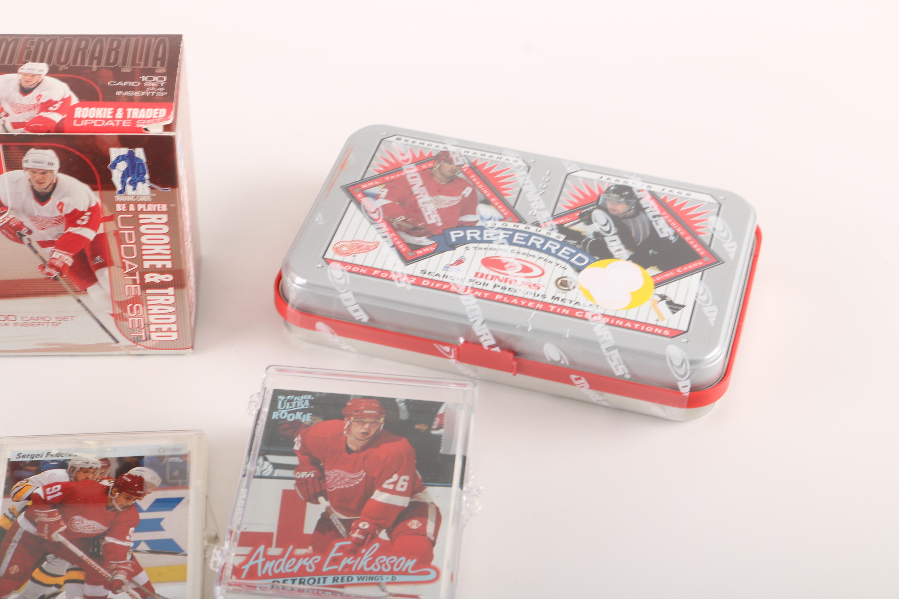 Assortment of Hockey Cards