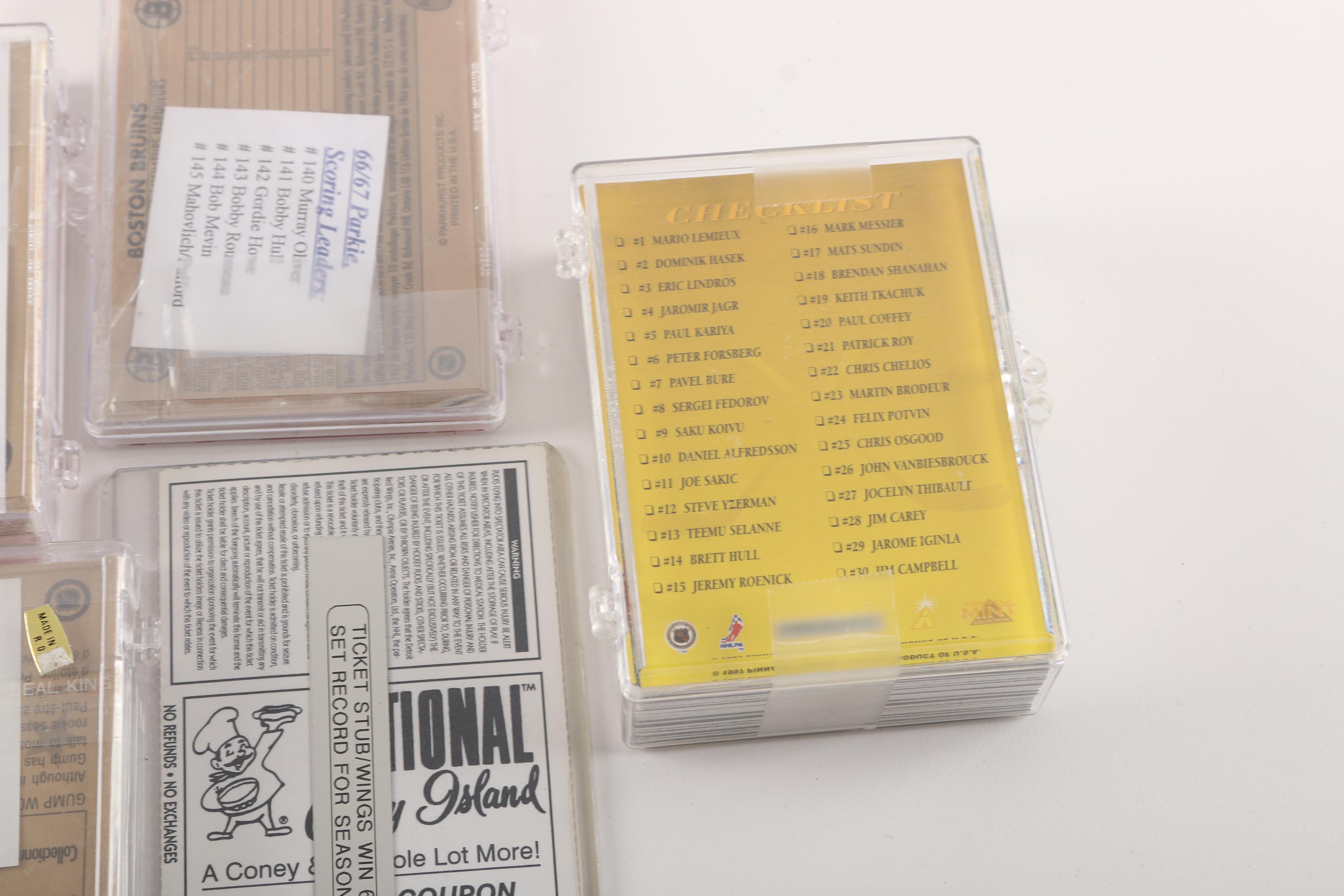 Assortment of Hockey Cards