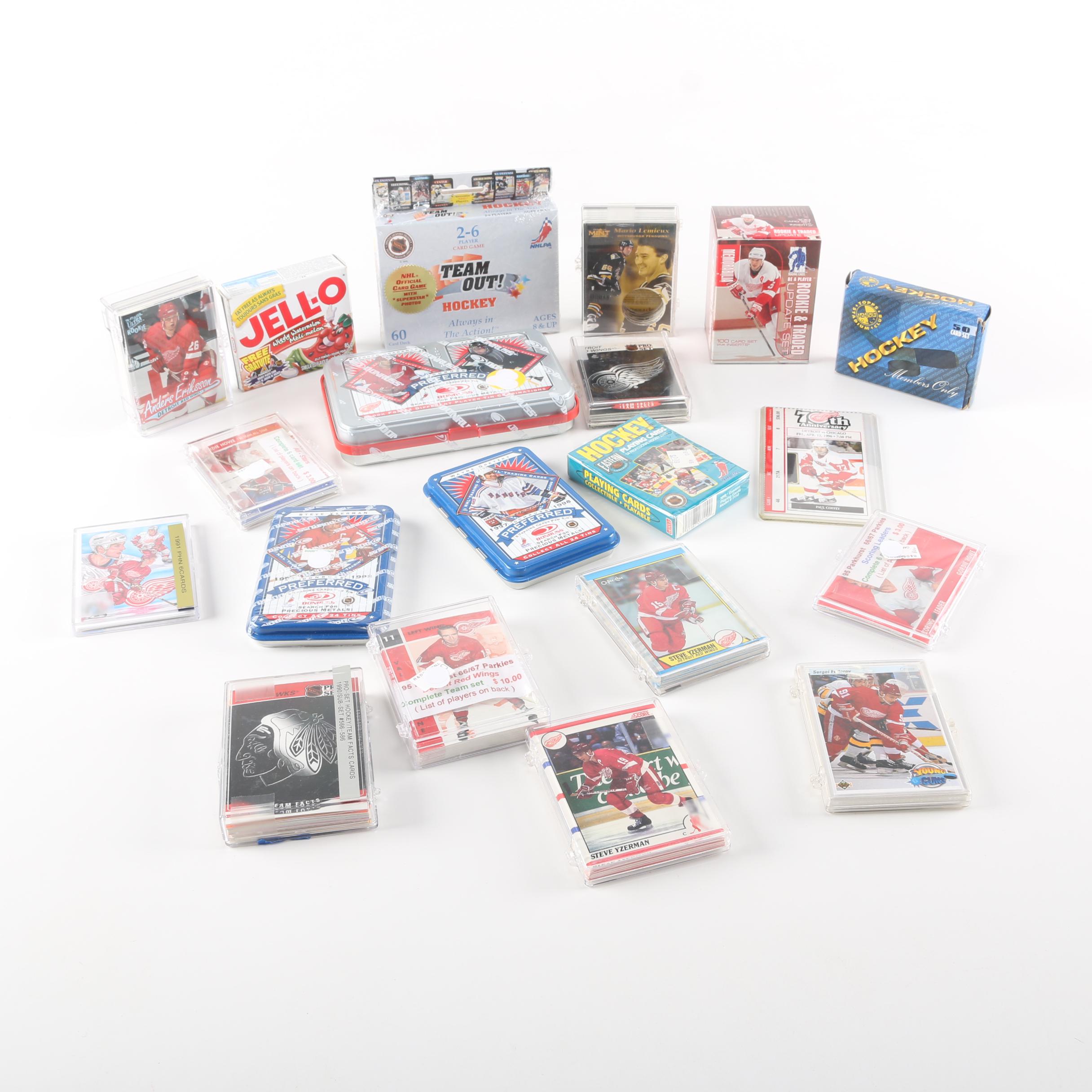 Assorted Detroit Red Wings Hockey Memorabilia