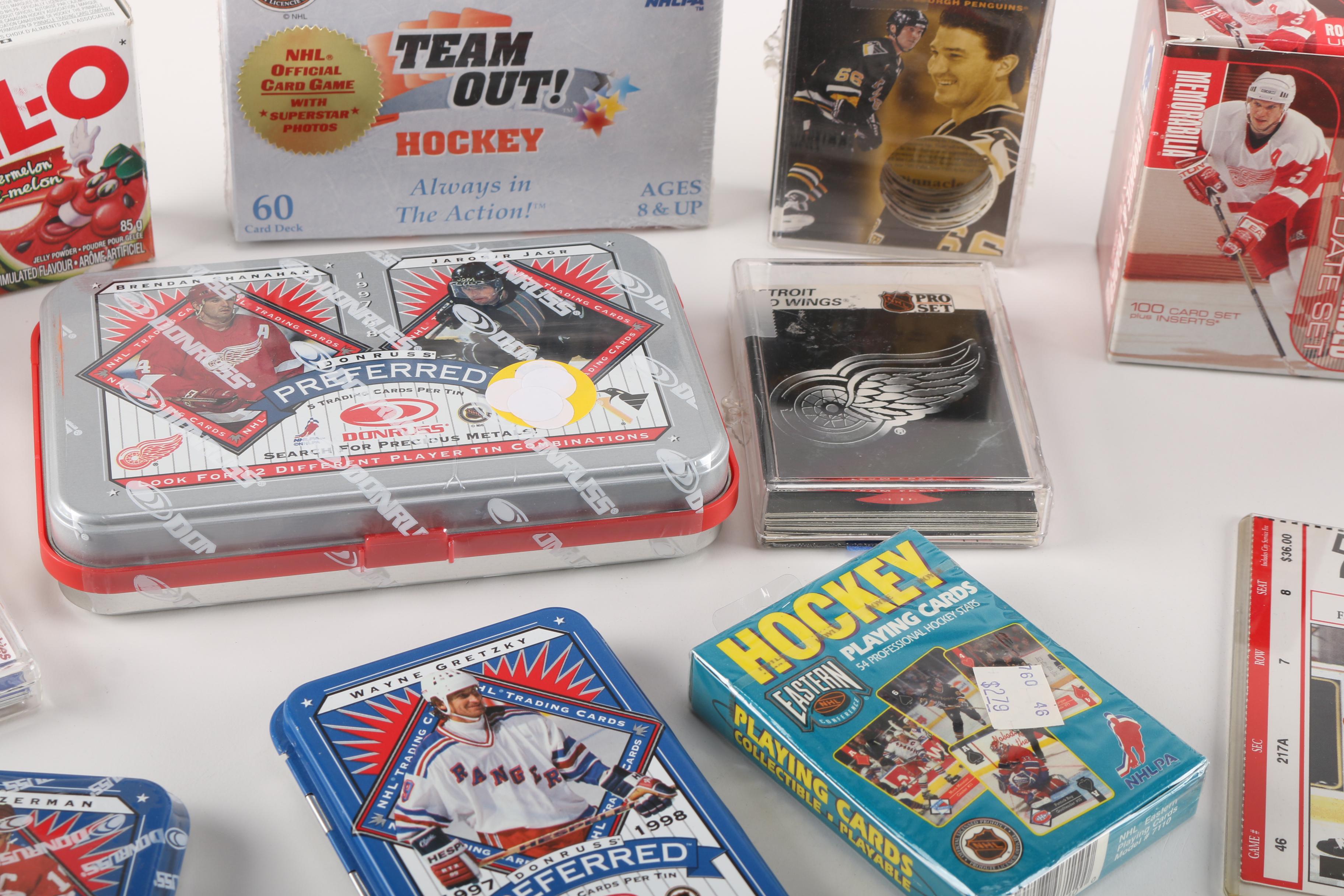 Assorted Detroit Red Wings Hockey Memorabilia