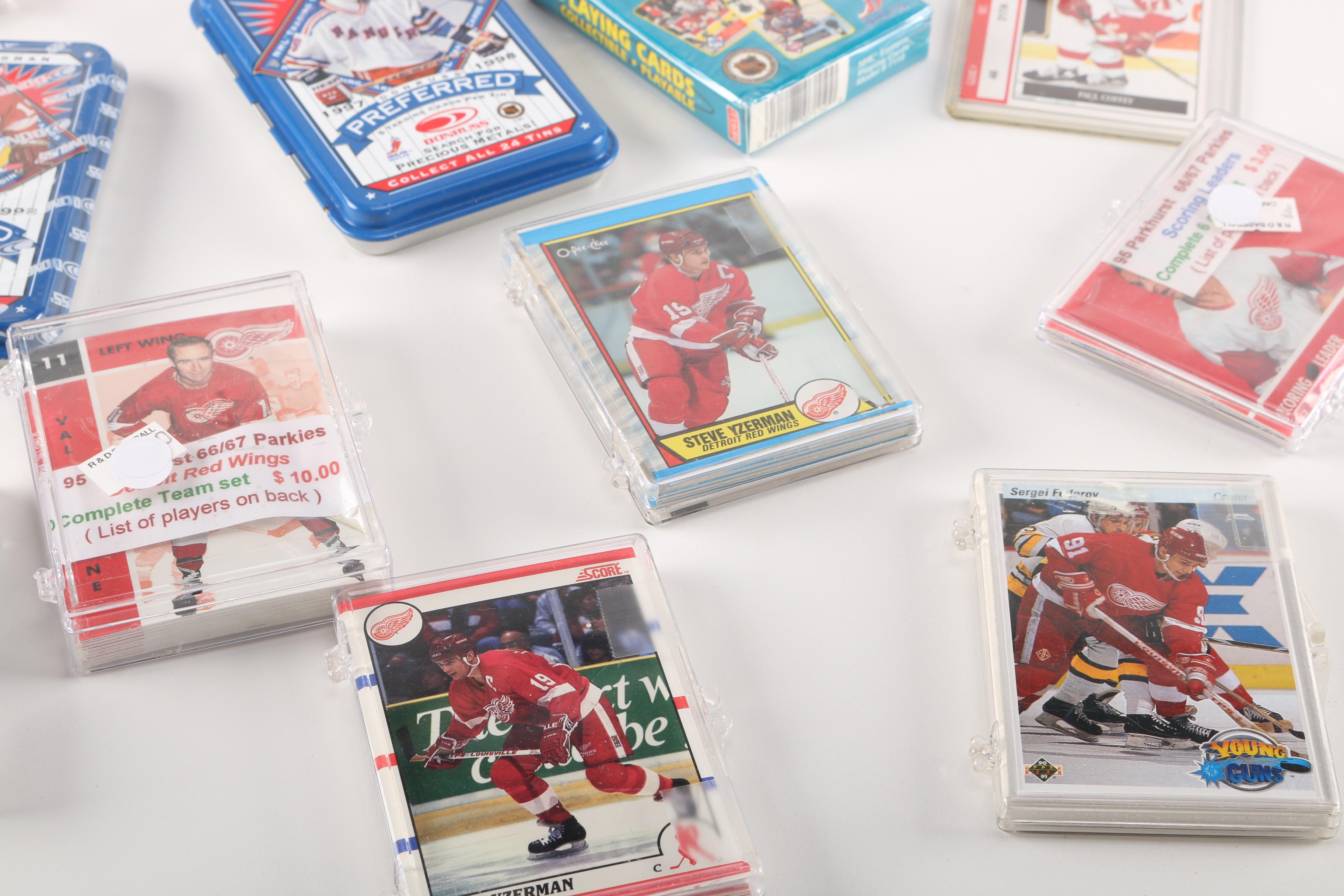 Assorted Detroit Red Wings Hockey Memorabilia