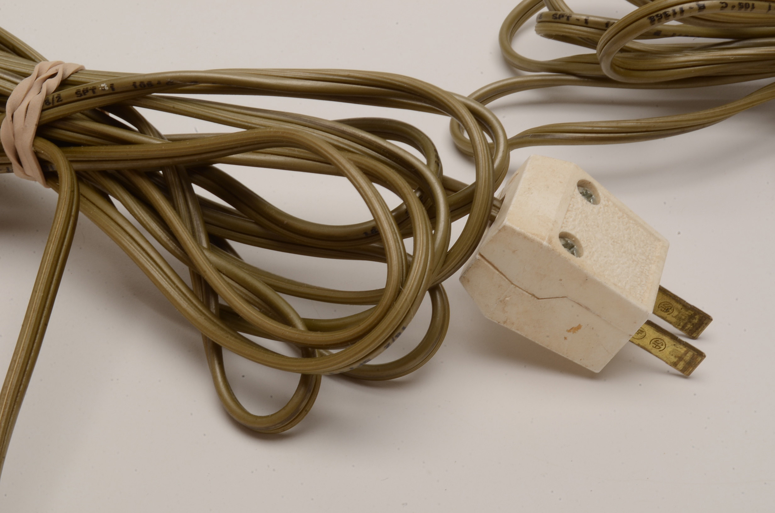 Vintage Aladdin Alacite Boudoir Lamps