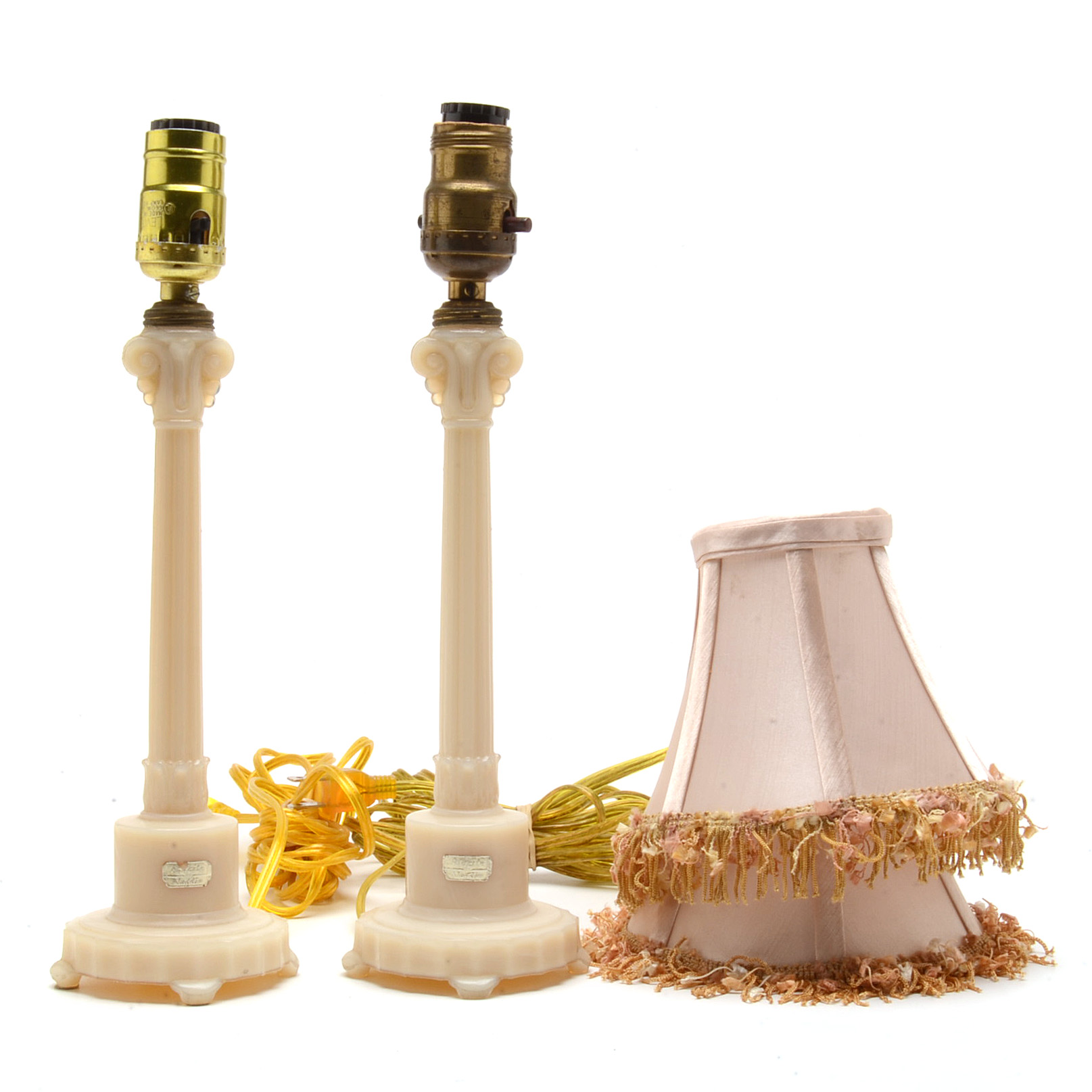 Vintage Aladdin Alacite Boudoir Lamps