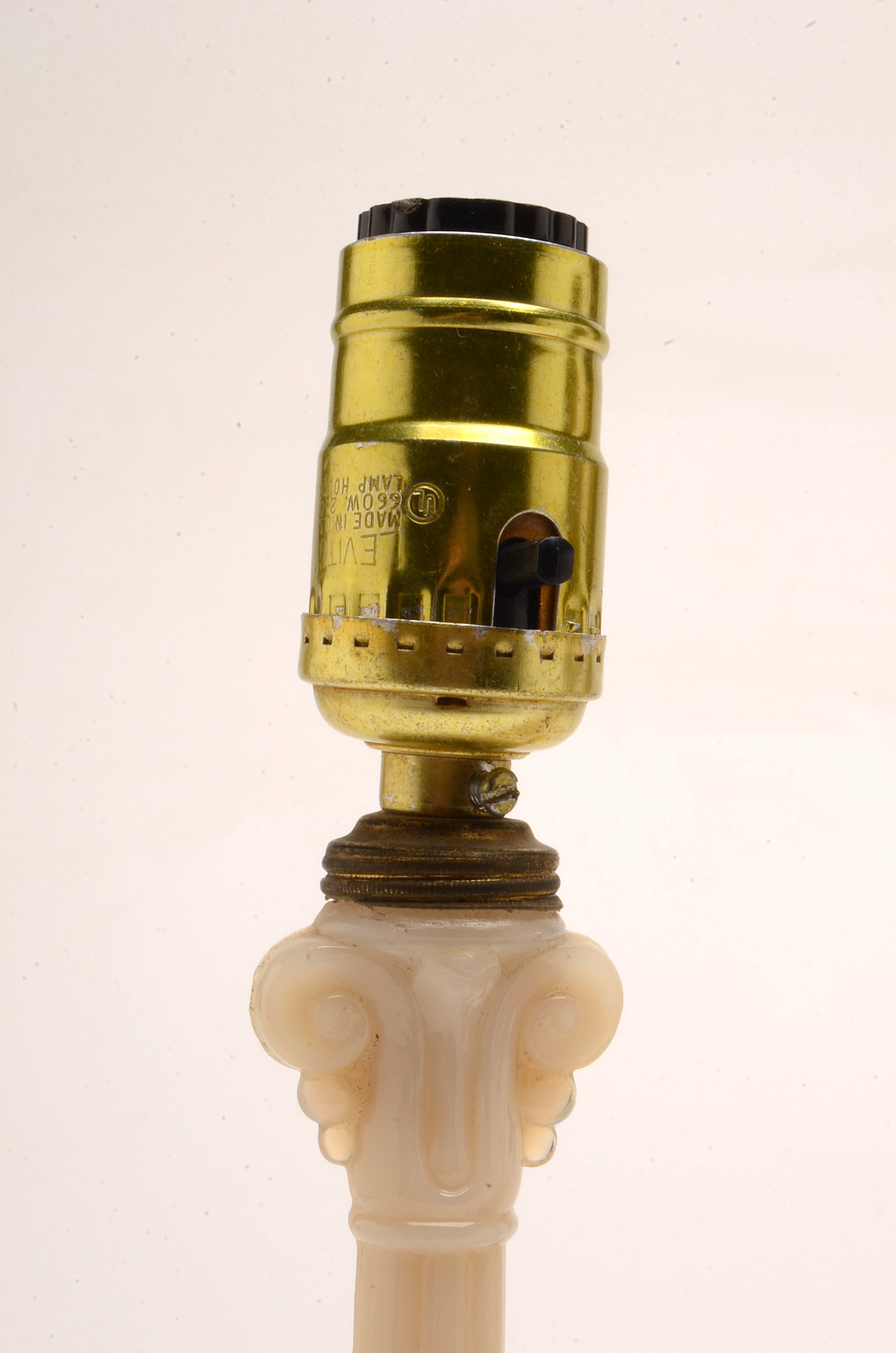 Vintage Aladdin Alacite Boudoir Lamps