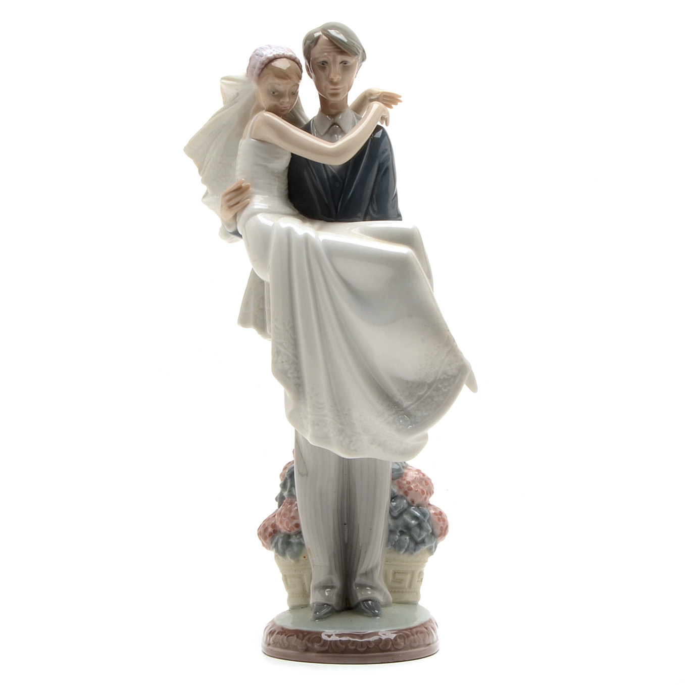 Lladro Wedding Couple "Over the Threshold" Figurine