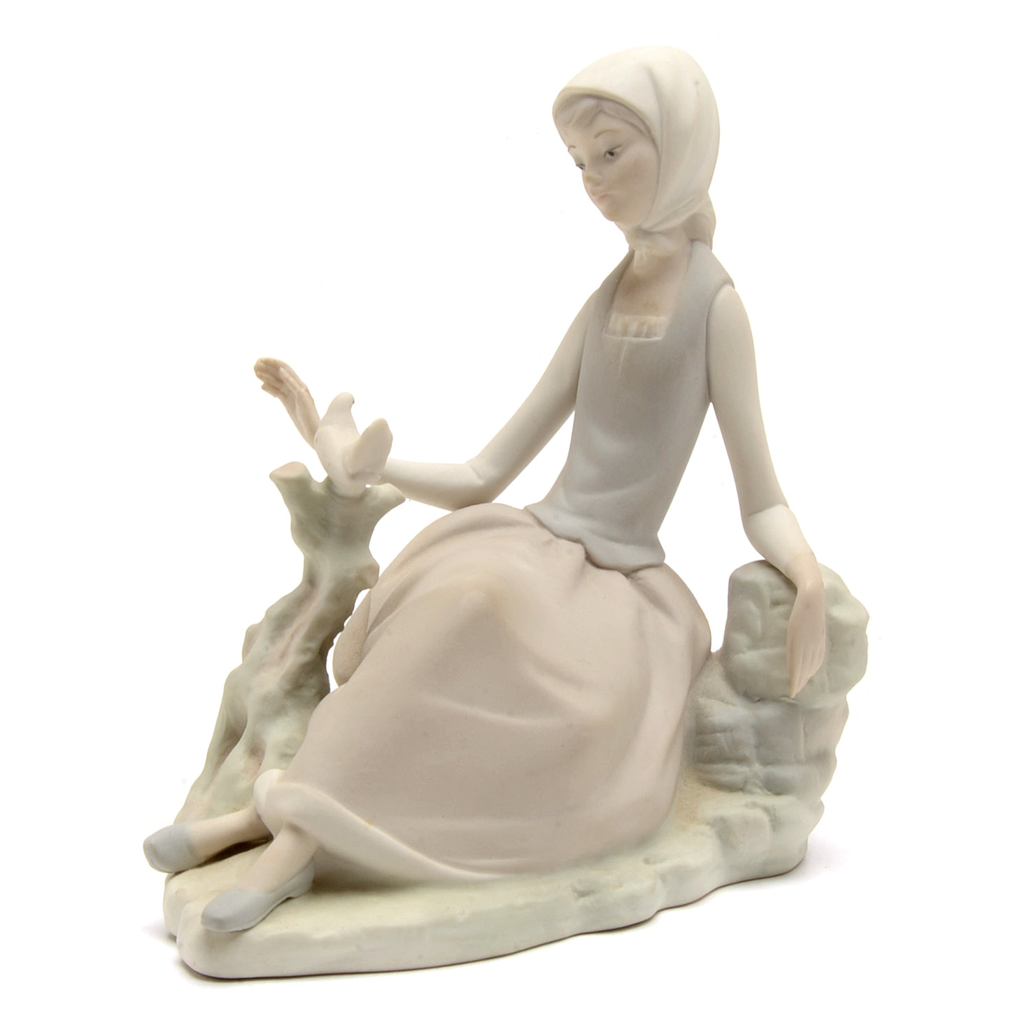 Lladró "Shepherdess with Dove" Figurine