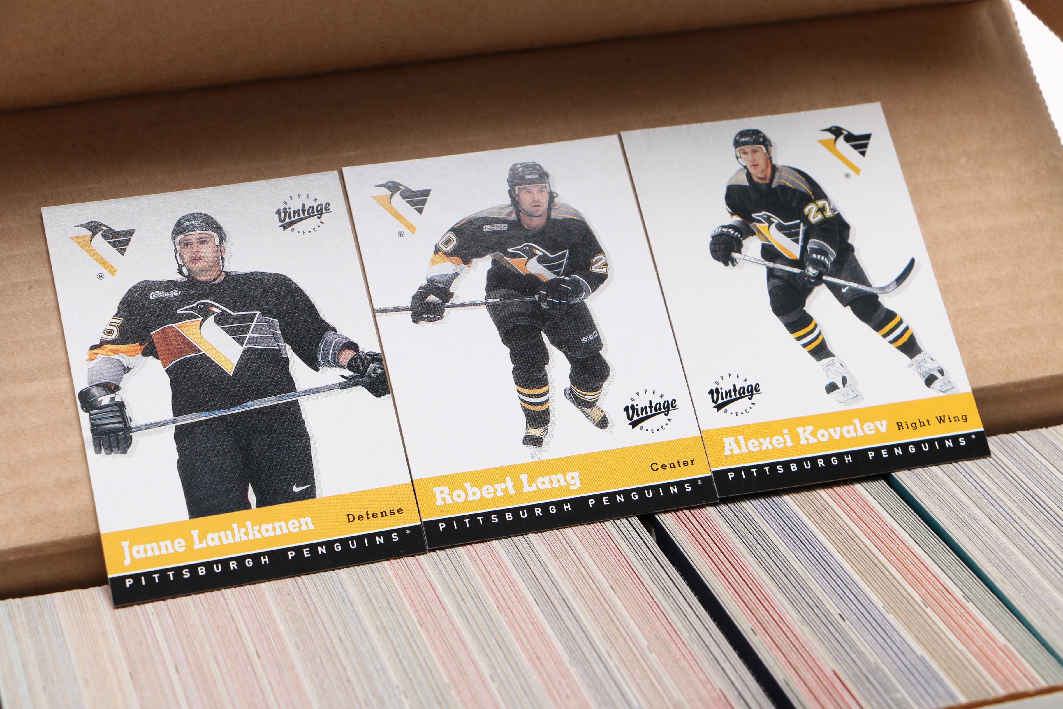 Assortment of Hockey Cards
