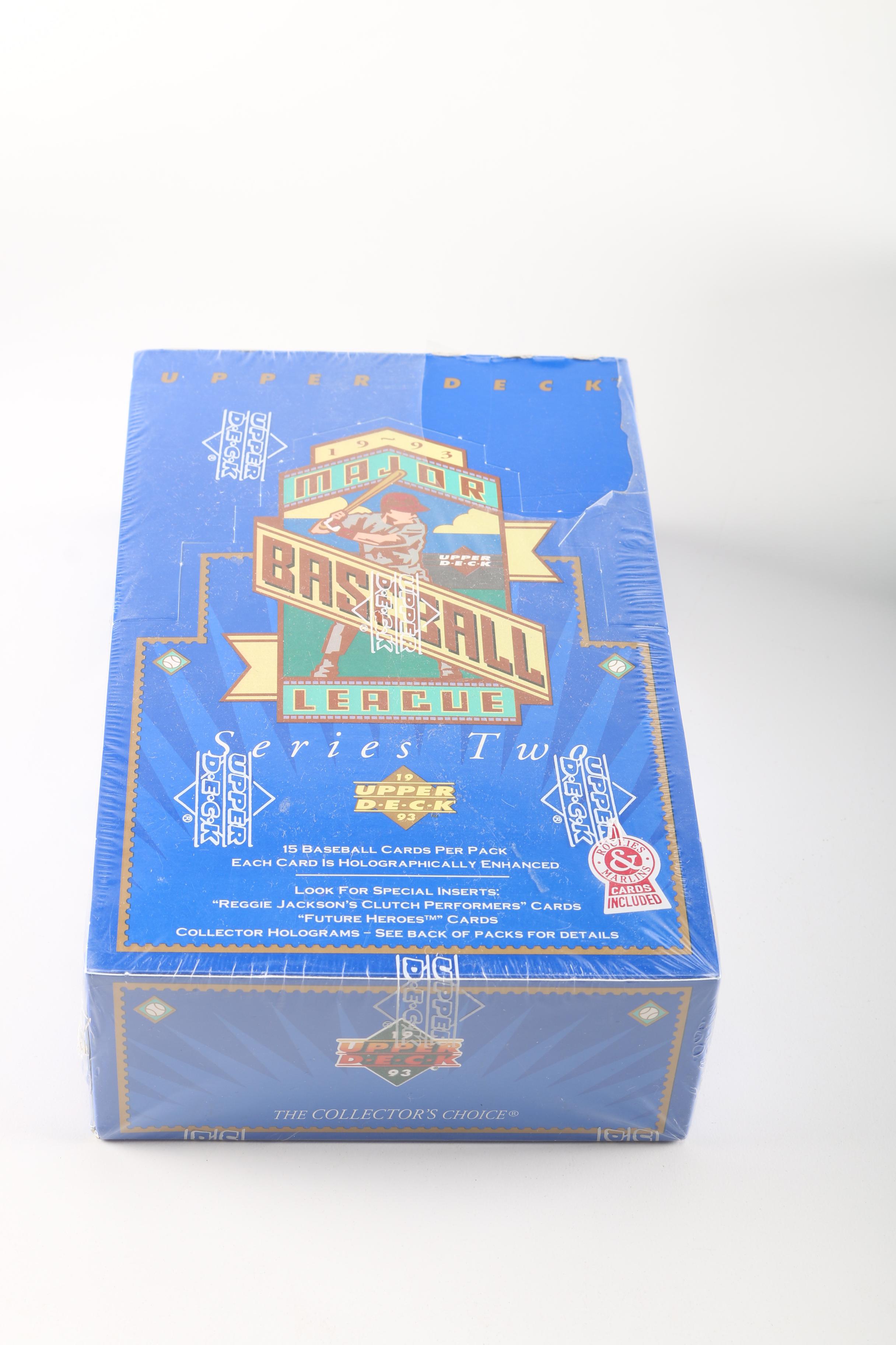 Assortment of Baseball Cards