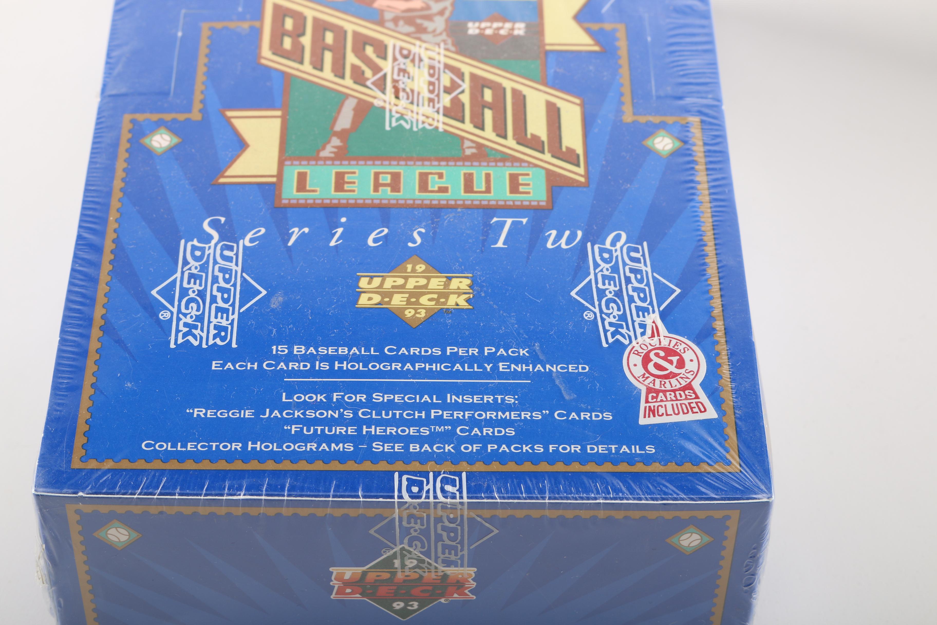 Assortment of Baseball Cards