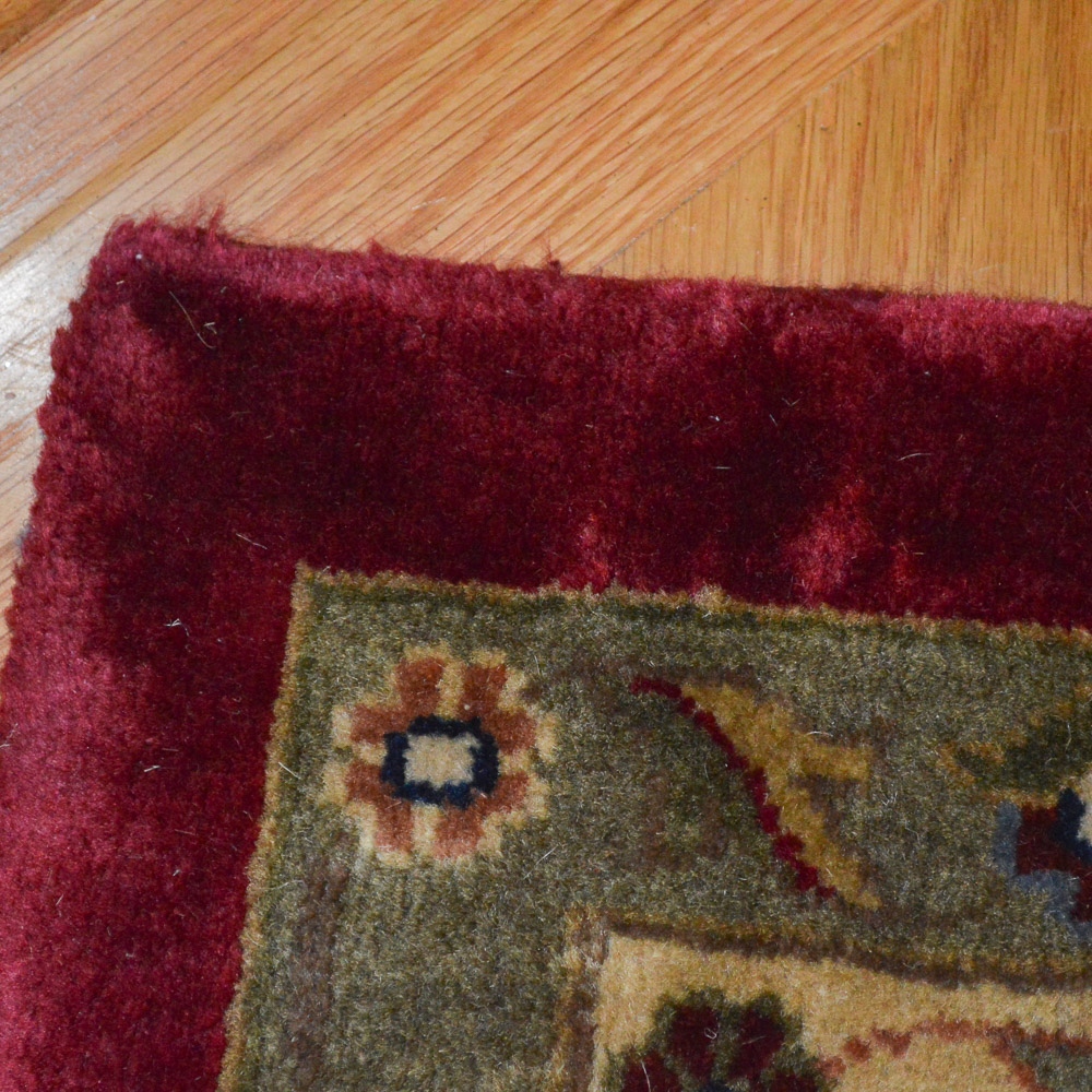 Power-Loomed Couristan "Shiraz" Wool Area Rug