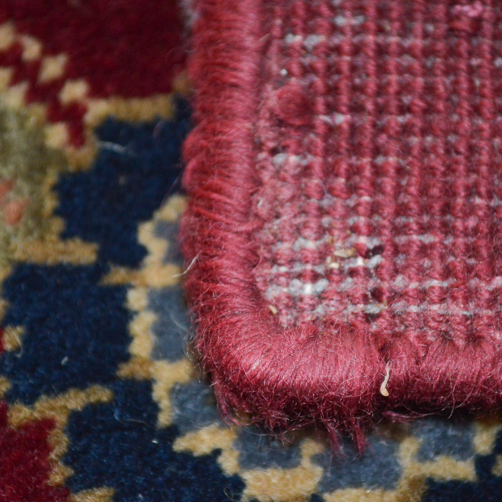 Power-Loomed Couristan "Shiraz" Wool Area Rug