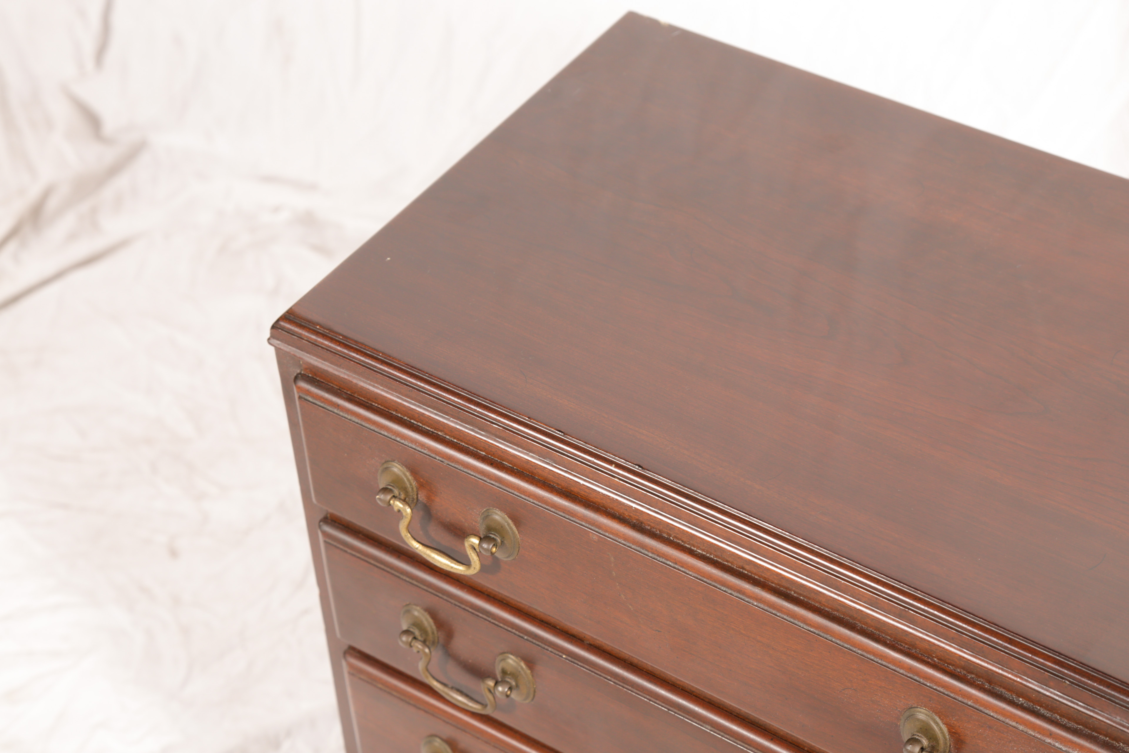 Vintage Chippendale Style Mahogany Nighstand by Ethan Allen