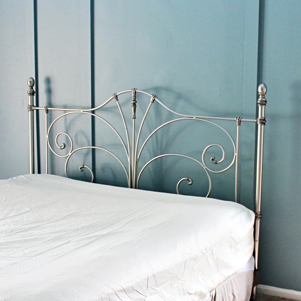 King Size Metal Scroll Headboard