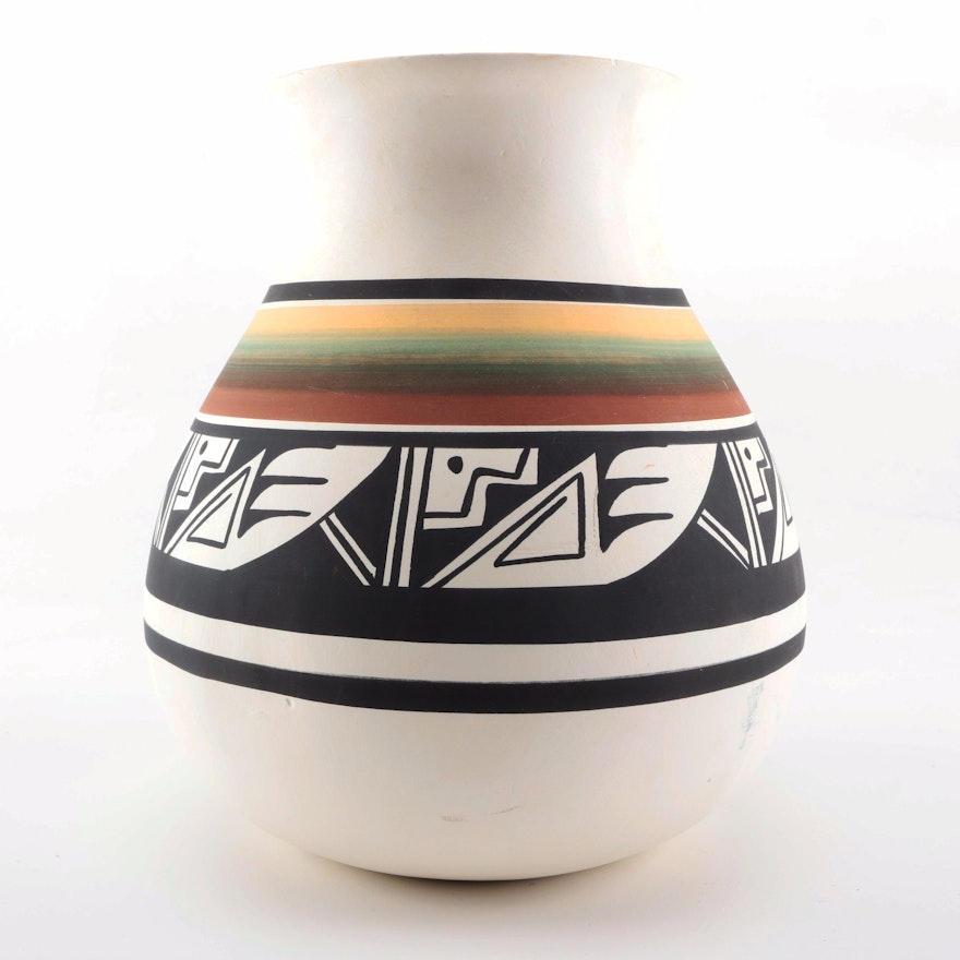 D. Lee Navajo Style Pottery