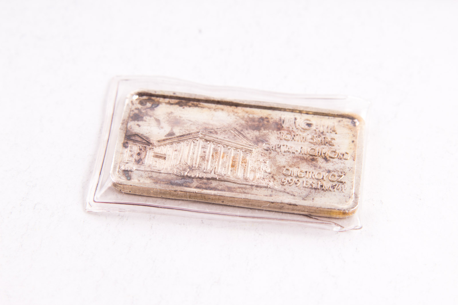 Large Grouping of Hamilton Mint State Themed One Troy Ounce .999 Silver Ingots