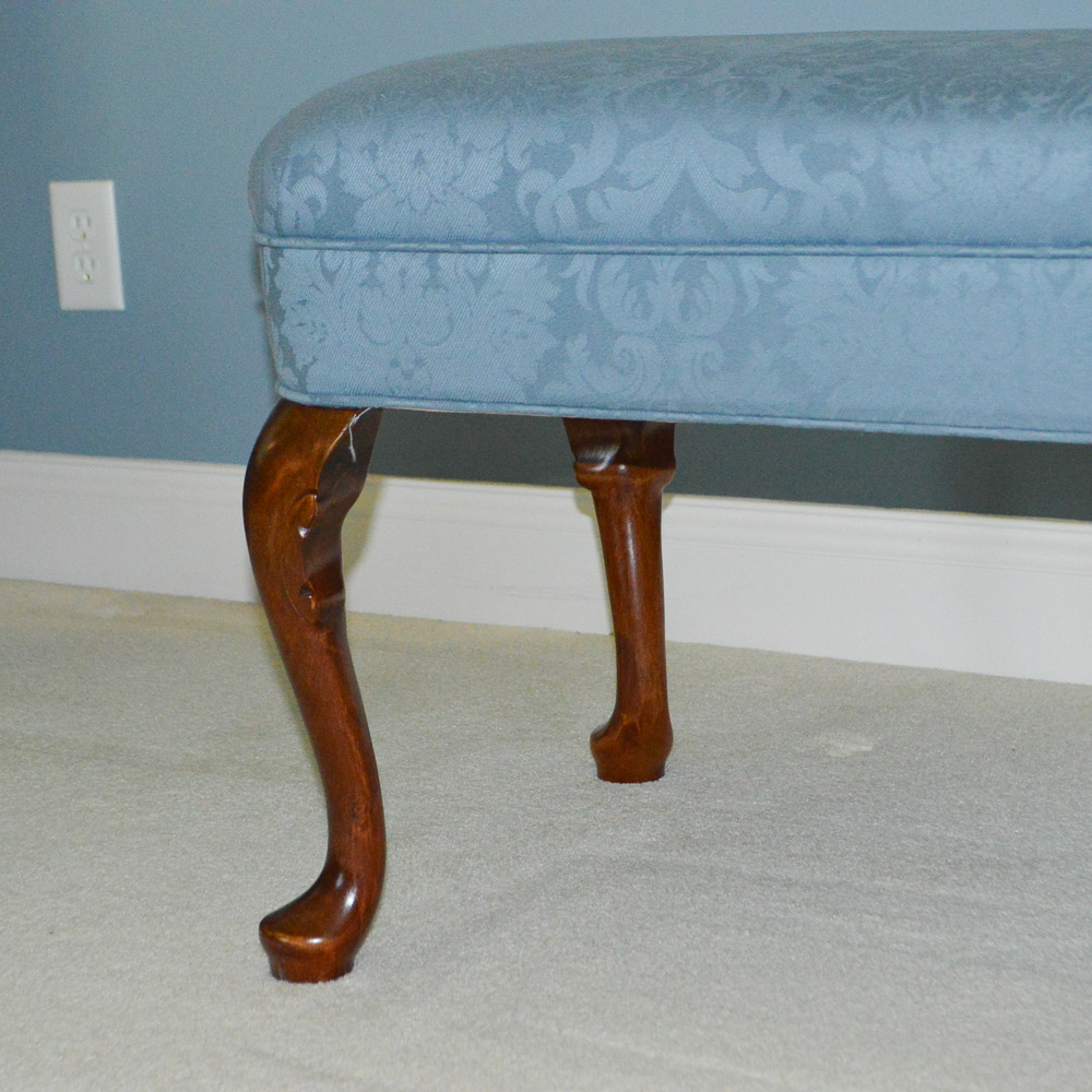 Queen Anne Style Upholstered Bench by Fairfield