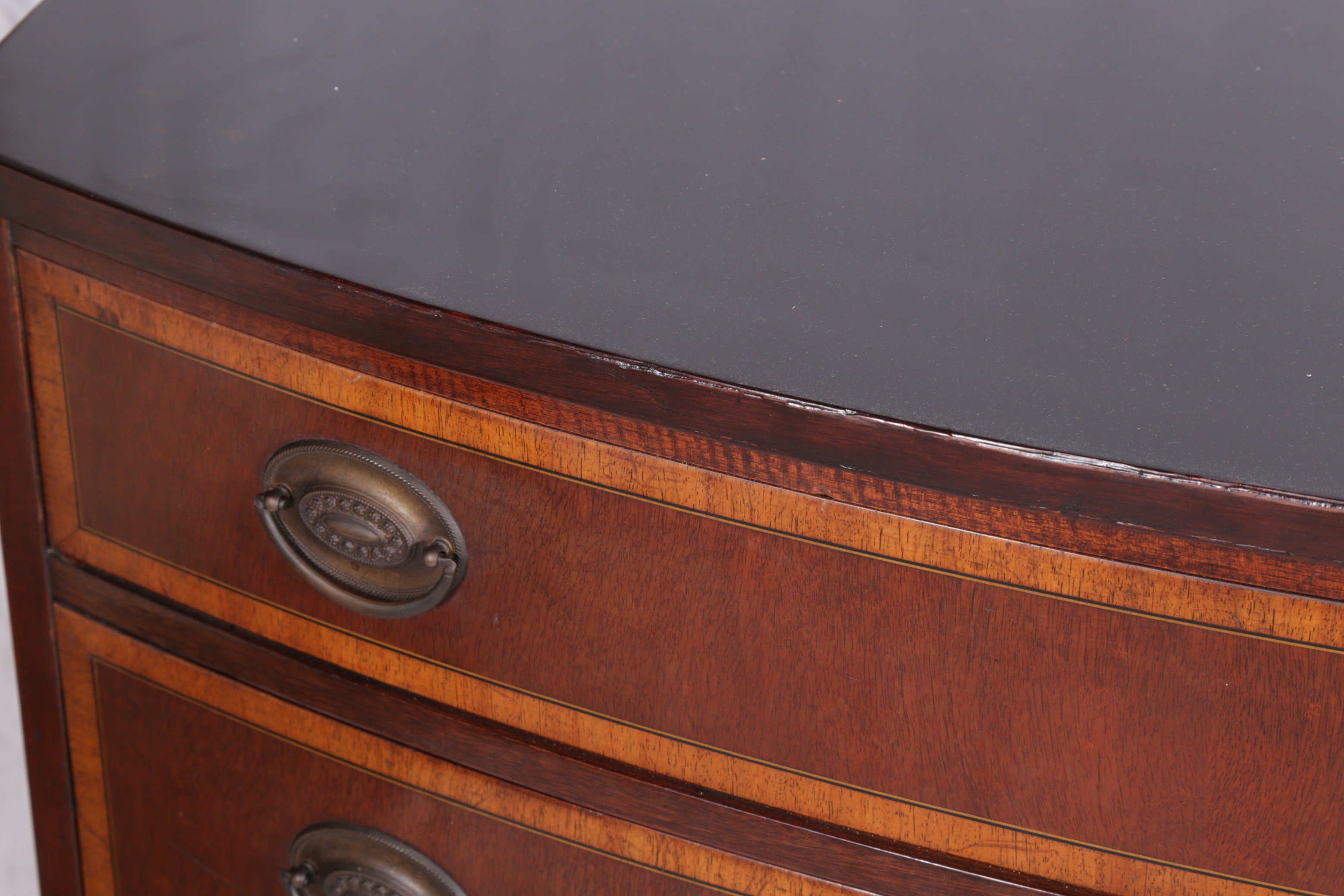 Vintage Hepplewhite Style Mahogany Chest of Drawers by Johnson Furniture