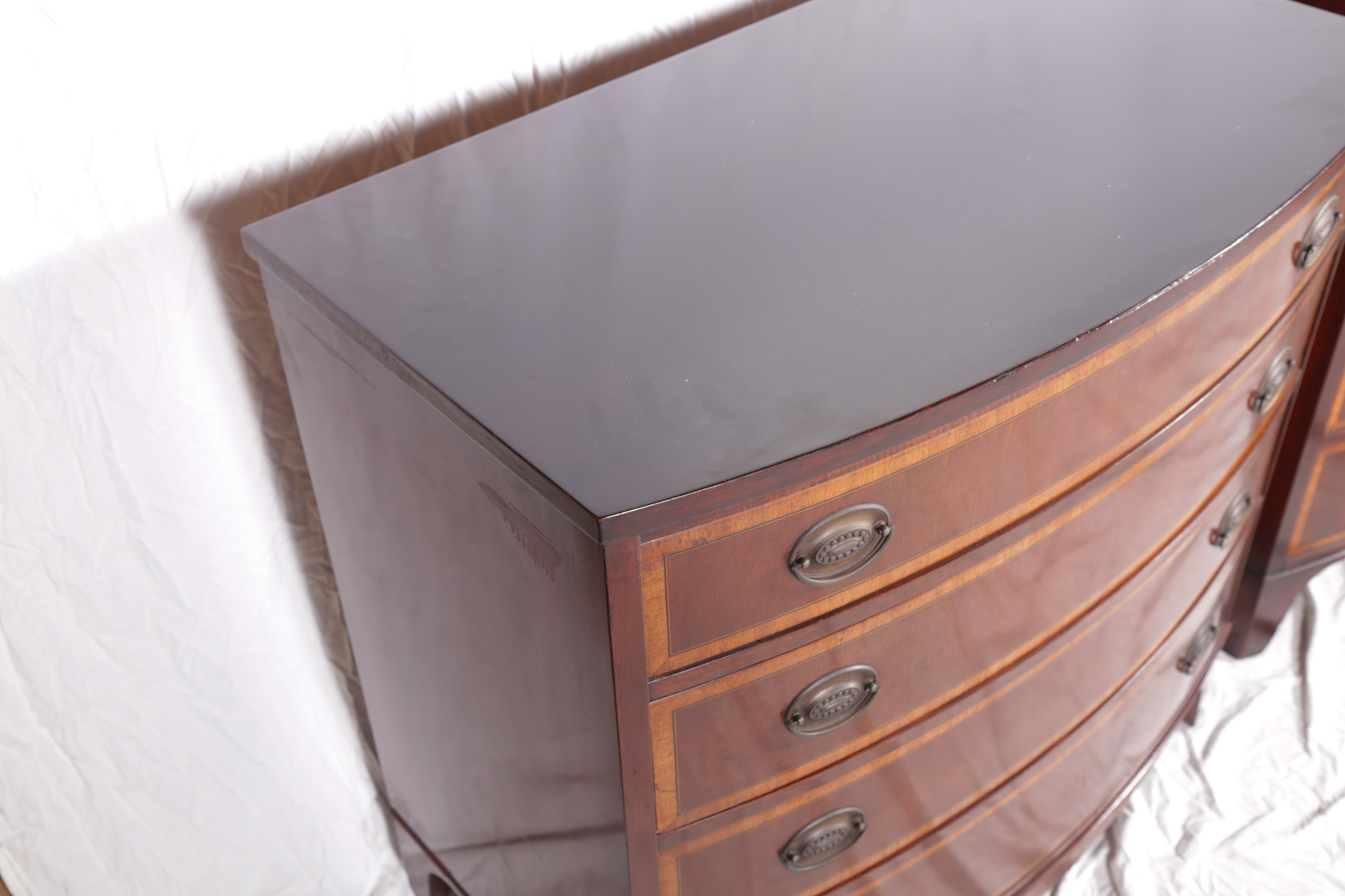 Vintage Hepplewhite Style Mahogany Chest of Drawers by Johnson Furniture