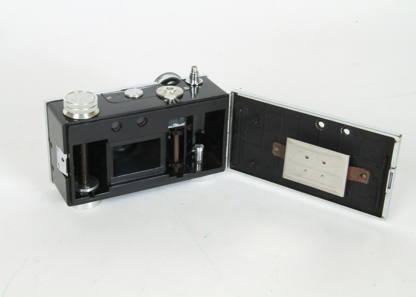 Collection of Six Vintage Argus Cameras and Lenses