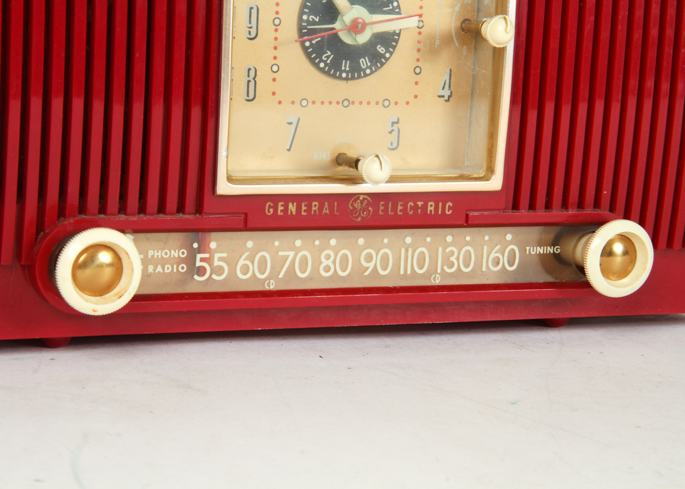 Vintage General Electric Clock Radio