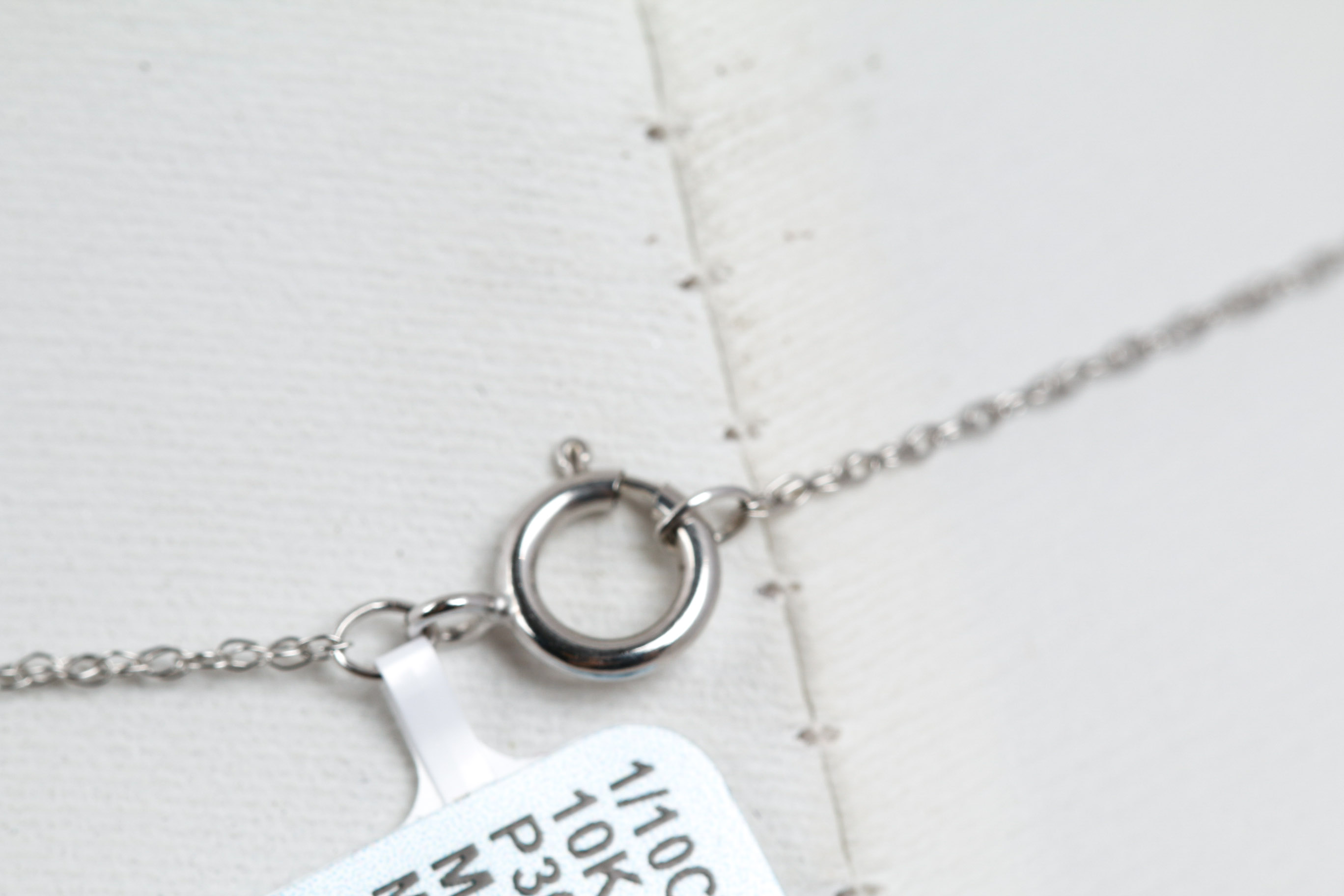 10K White Gold and Diamond Pendant Necklace