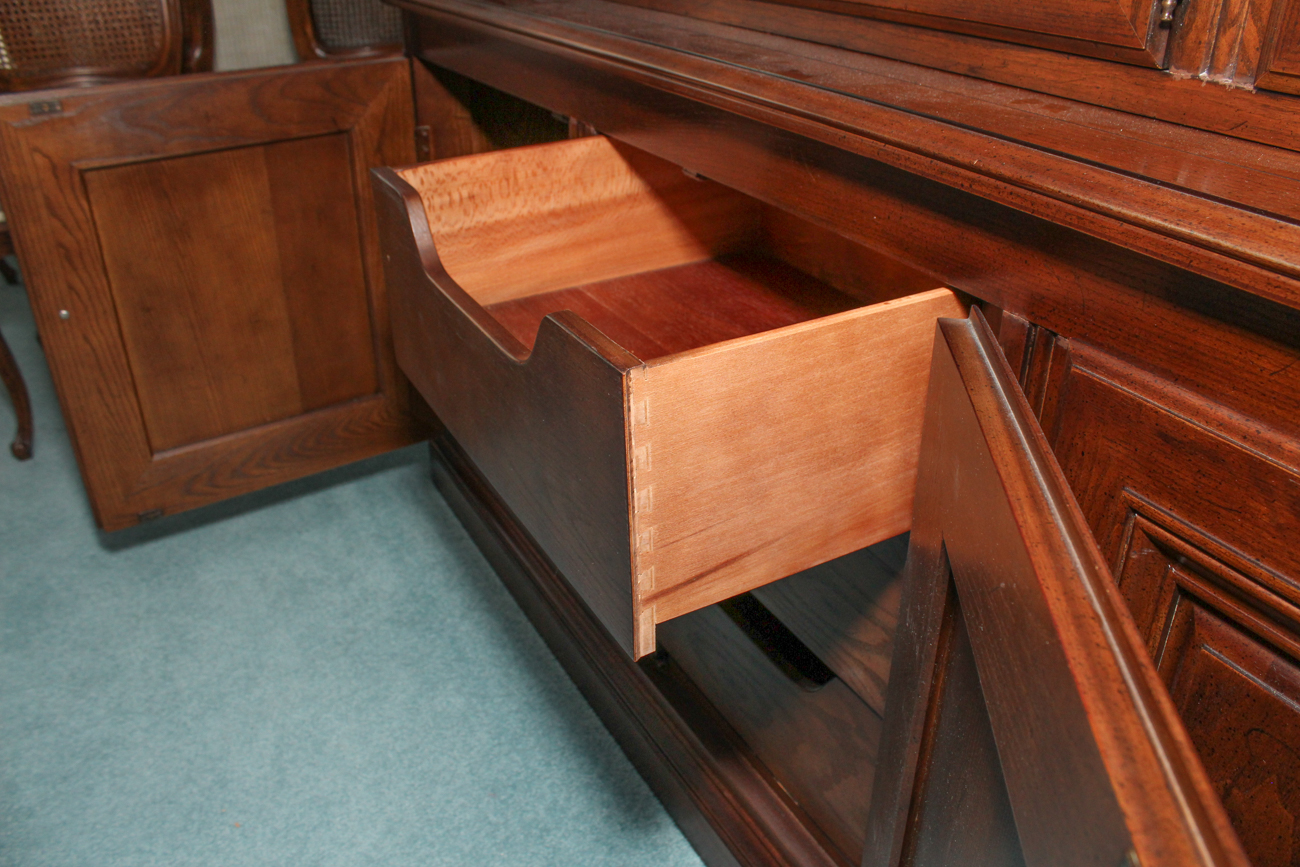 Henredon "Four Centuries" Two-Piece Solid Ash Display Cabinet