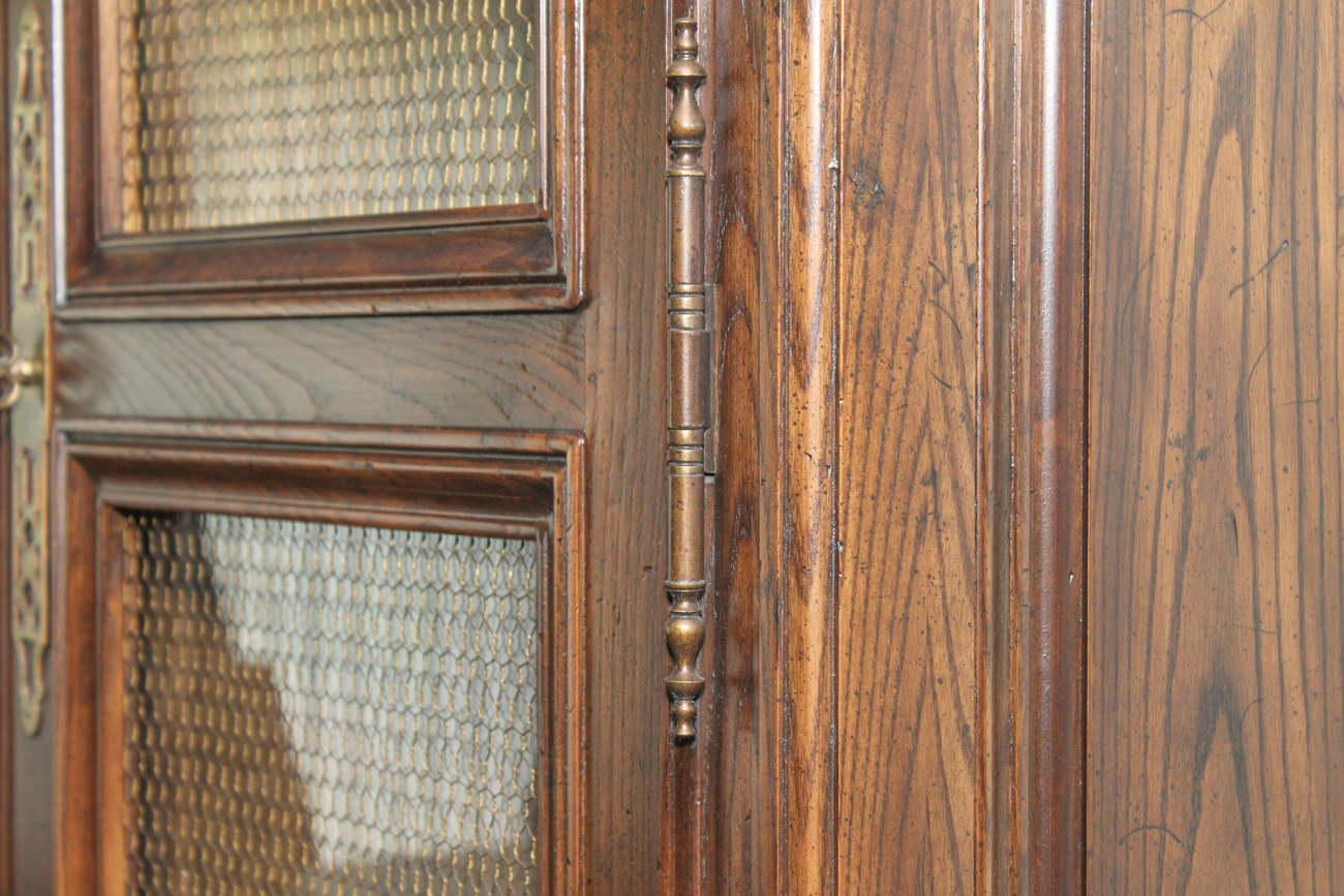 Henredon "Four Centuries" Two-Piece Solid Ash Display Cabinet