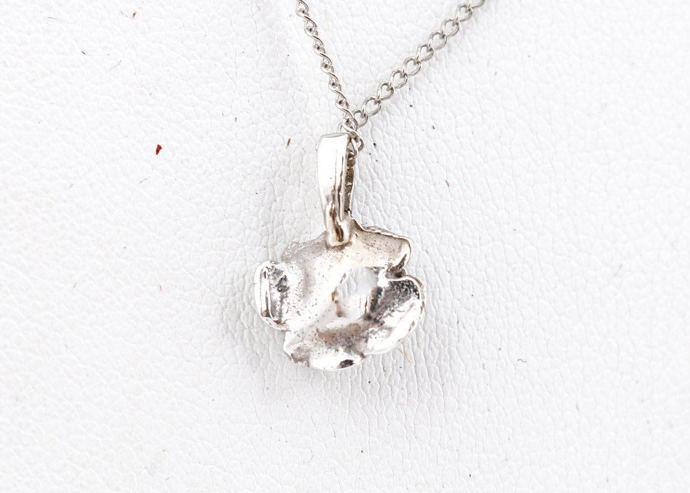 14K White Gold Diamond Rose Pendant Necklace