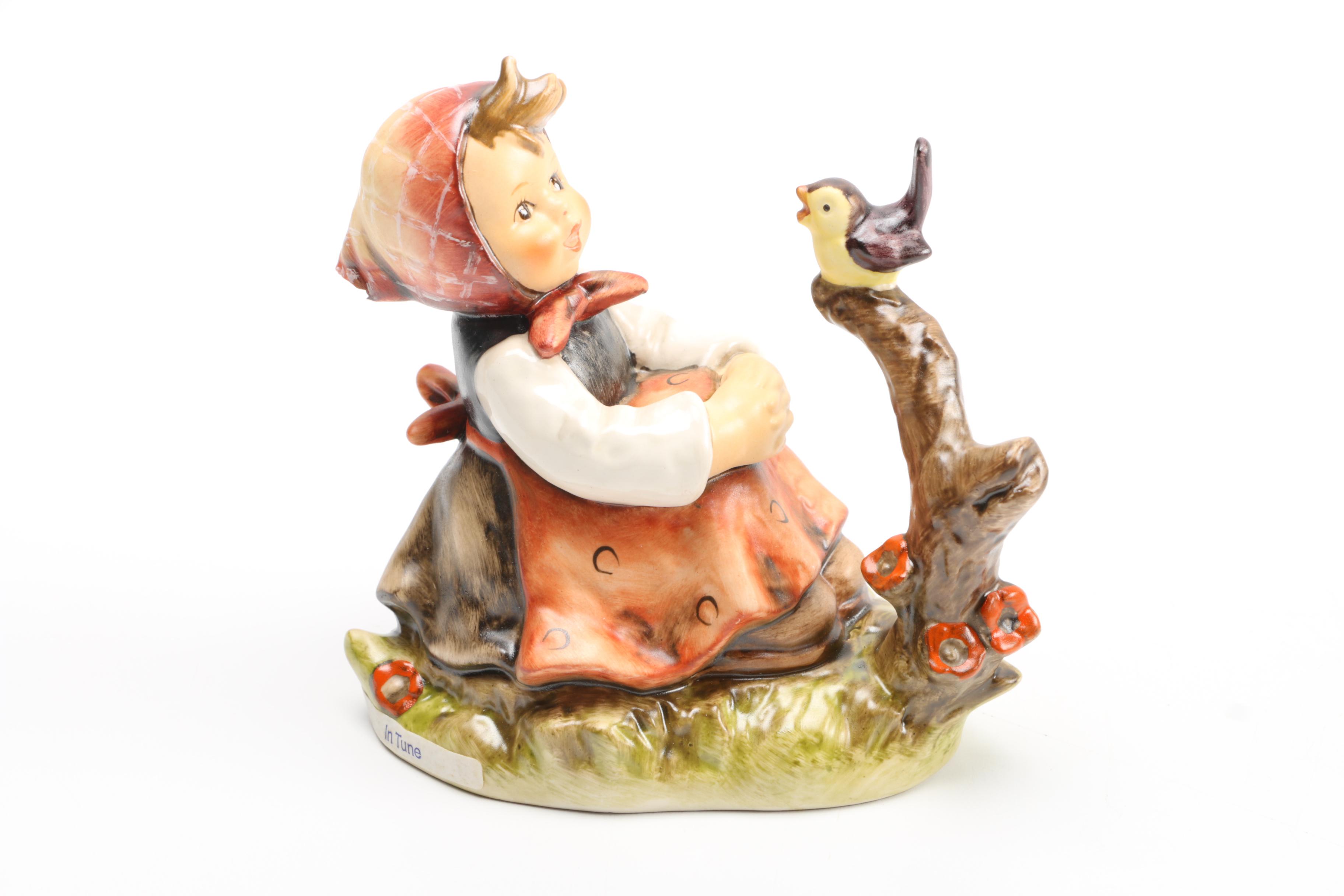 1979 Goebel Hummel "In Tune" #414 Figurine