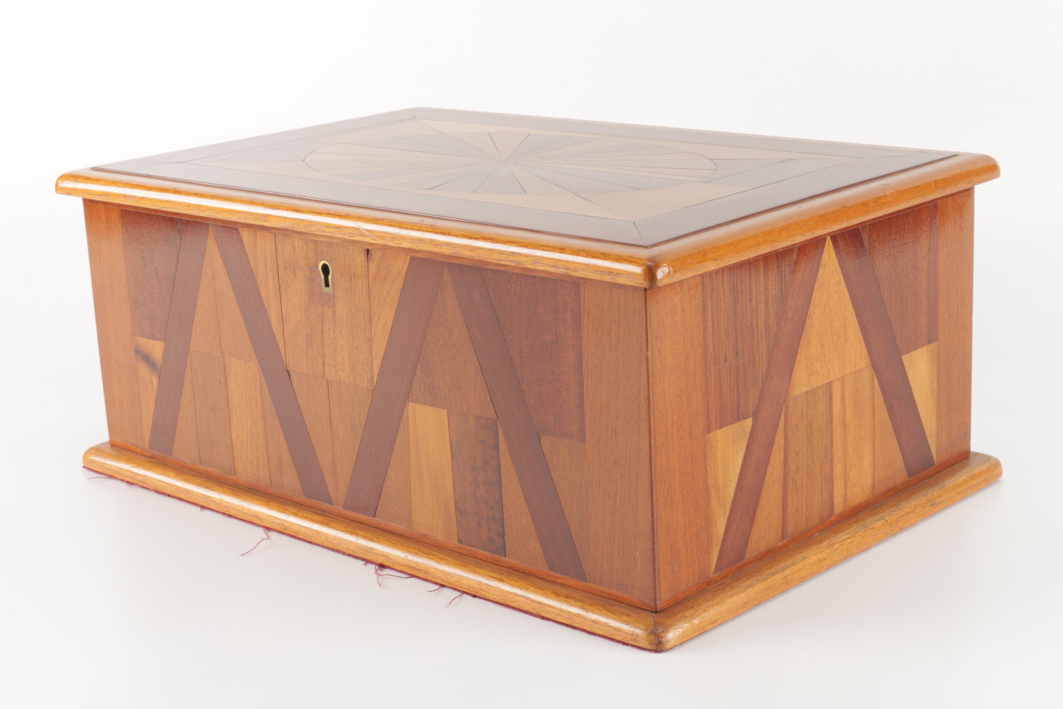 Vintage Wood Veneer Humidor
