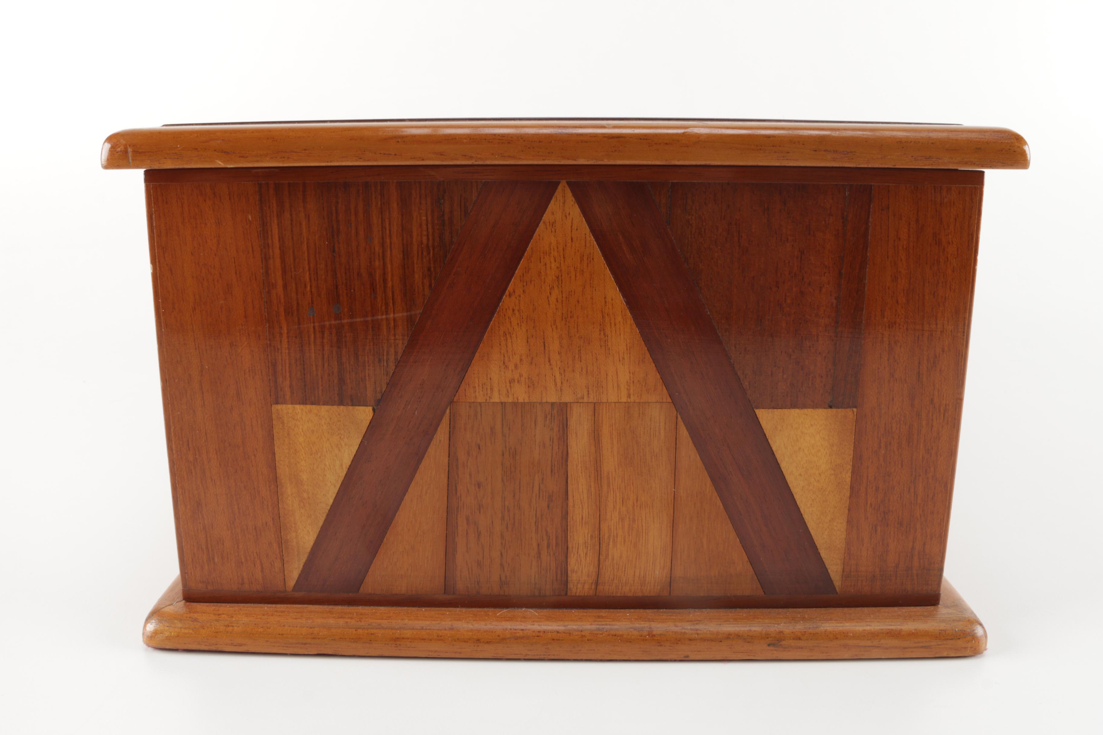 Vintage Wood Veneer Humidor