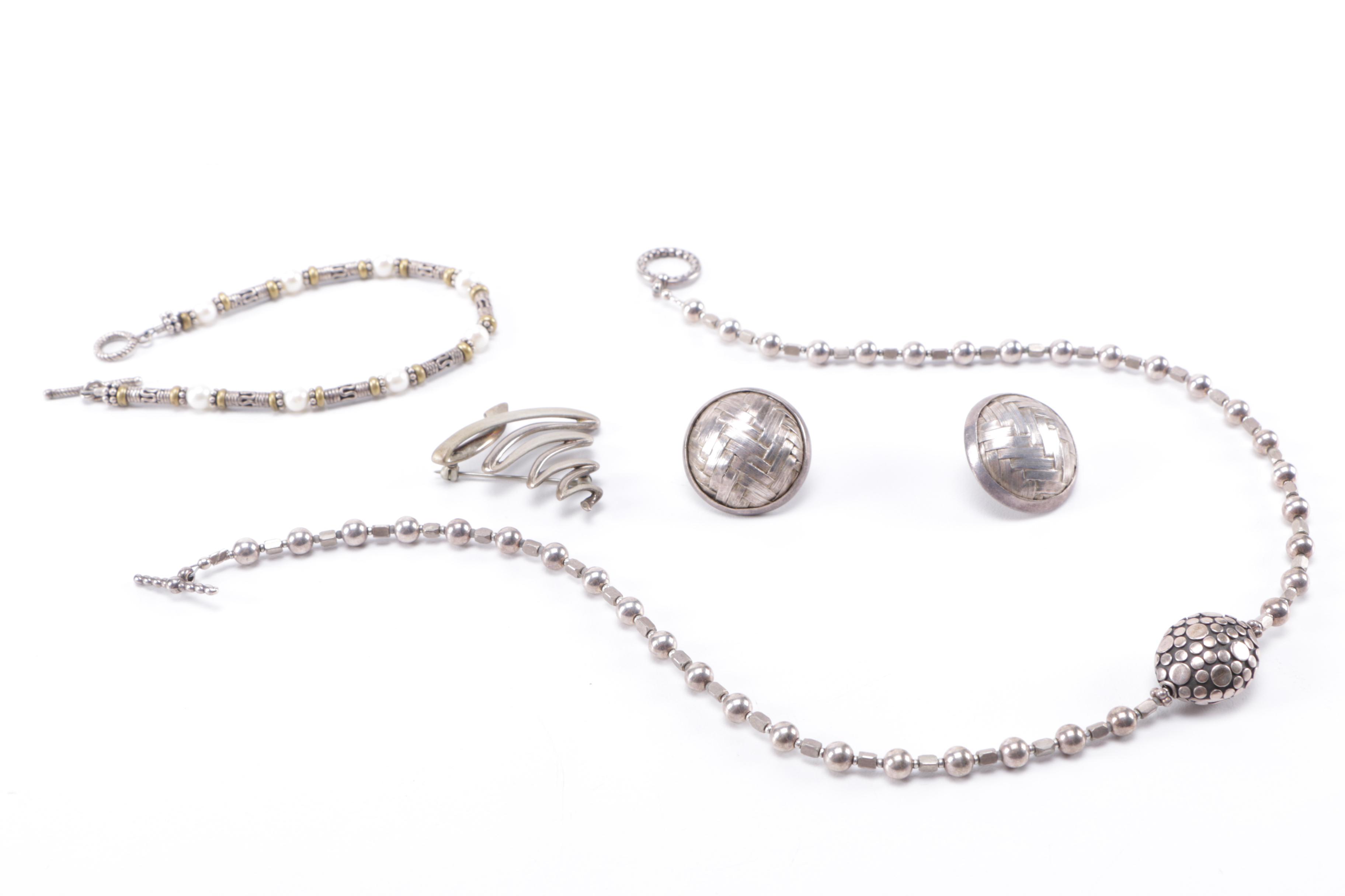 Assortment of Jewelry Featuring Sterling Silver