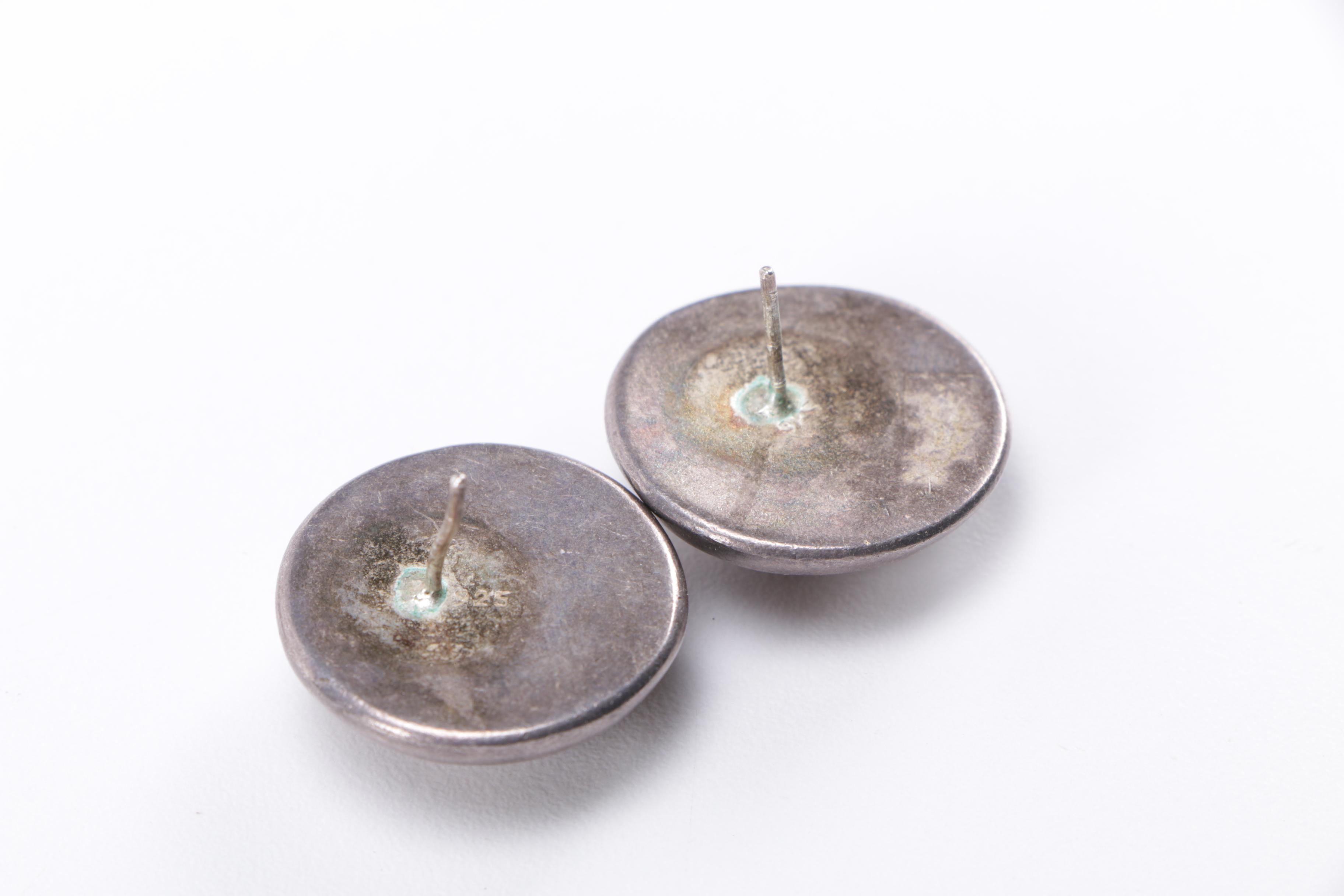 Assortment of Jewelry Featuring Sterling Silver