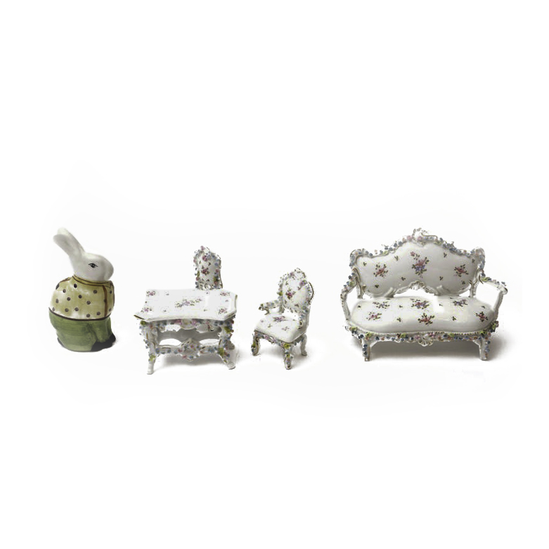 Floral Embellished Miniature Doll Parlor Set