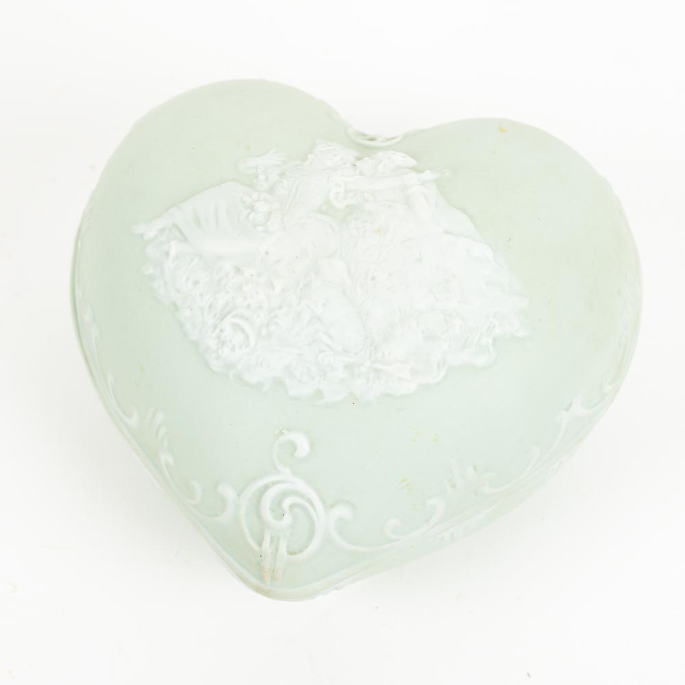 Pate-Sur-Pate Porcelain Heart Trinket Box