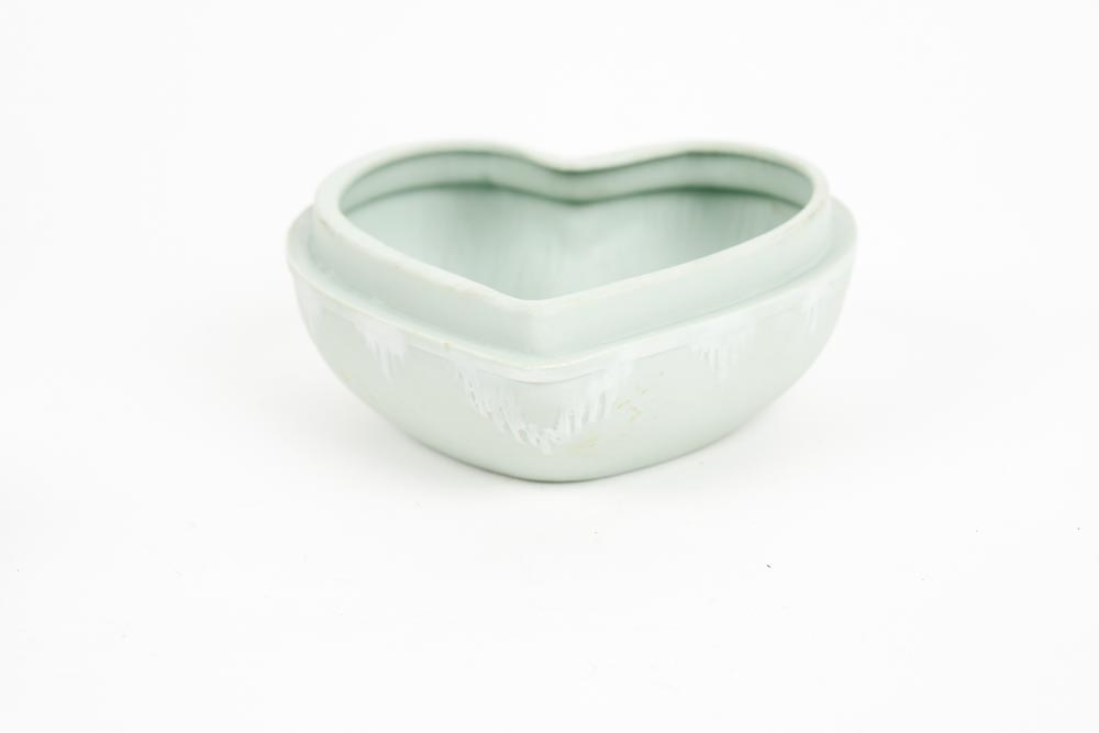 Pate-Sur-Pate Porcelain Heart Trinket Box