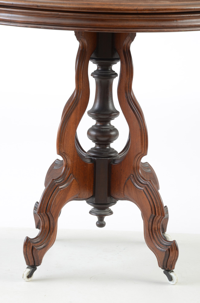 Victorian Oak Parlor Table