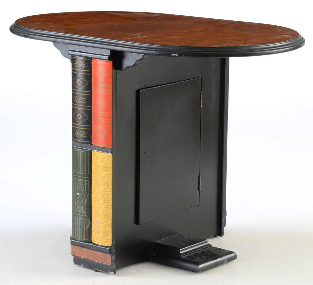 Contemporary Occasional Table With Chairs