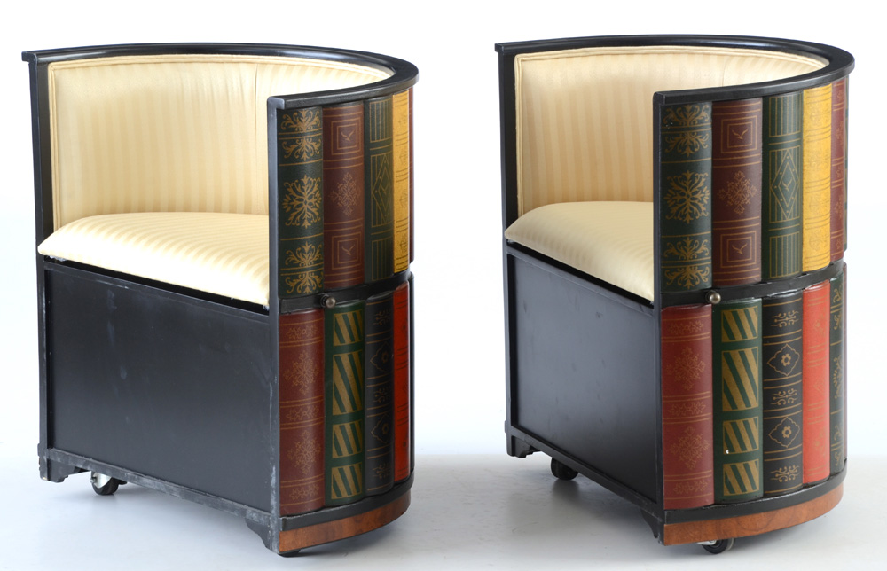 Contemporary Occasional Table With Chairs