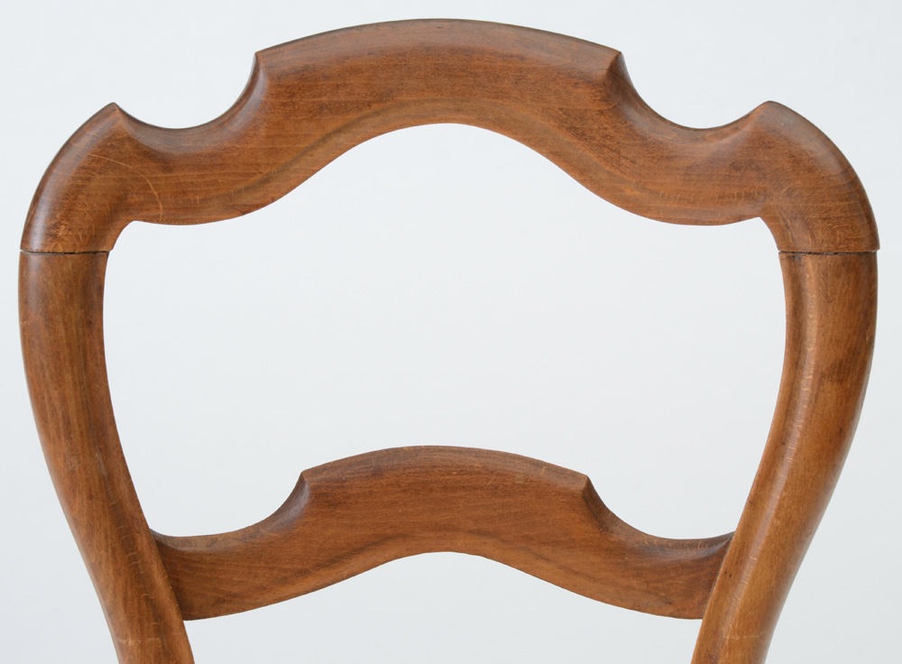 Vintage Light Mahogany Finish Knee Hole Desk and Chair