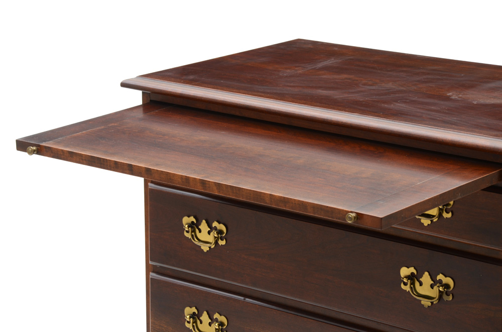 Mahogany Four Drawer Bachelor's Chest