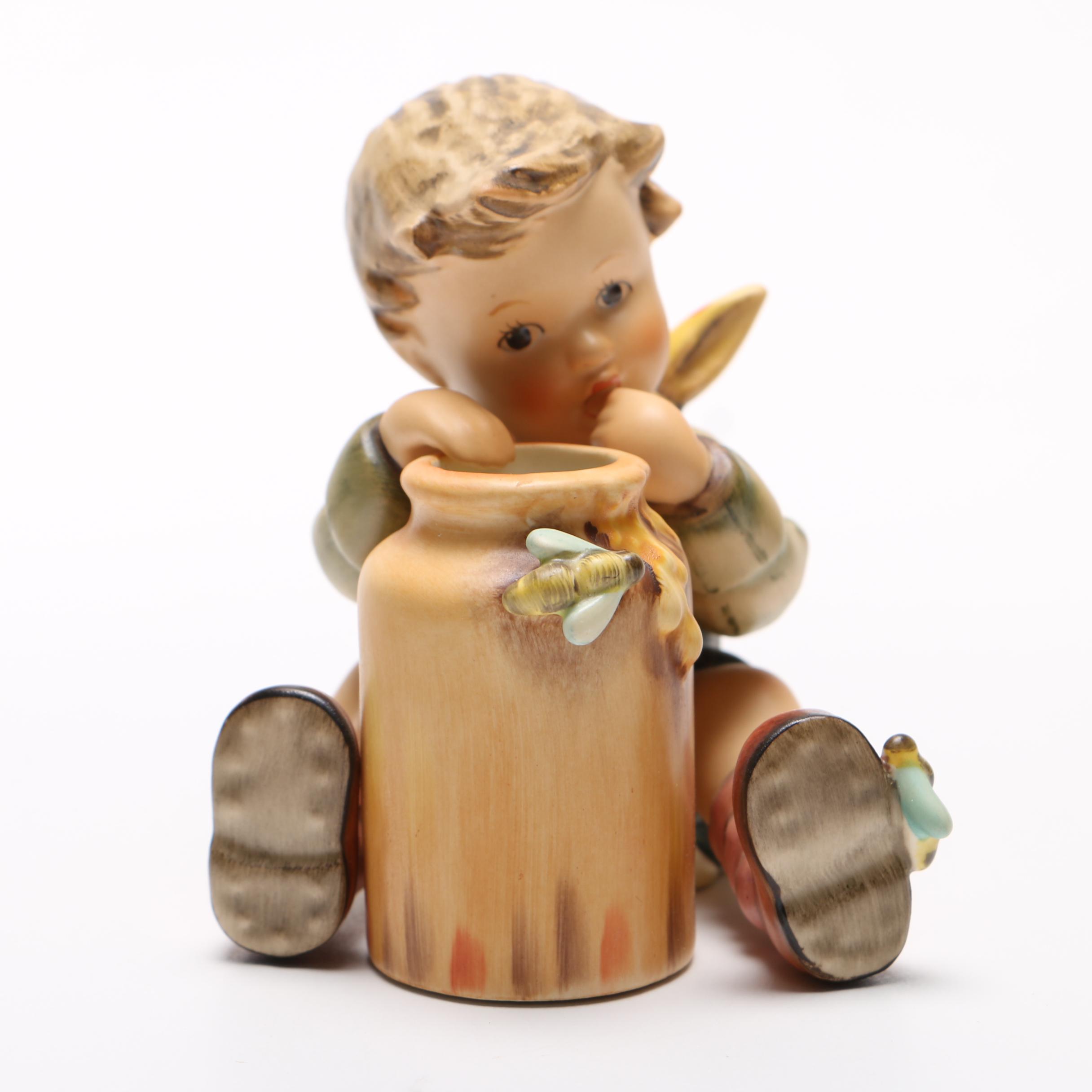 Goebel Hummel Club Edition "Honey Lover" Figurine