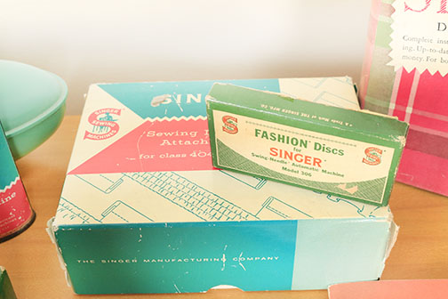 Vintage Singer Sewing Machine and Accessories