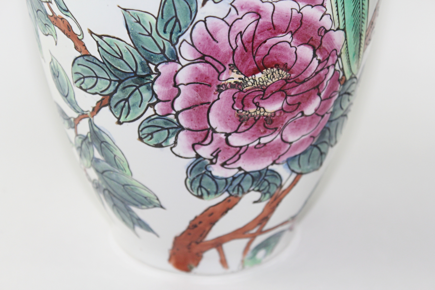 Pair of Maitland-Smith Ltd. Chinese Vases