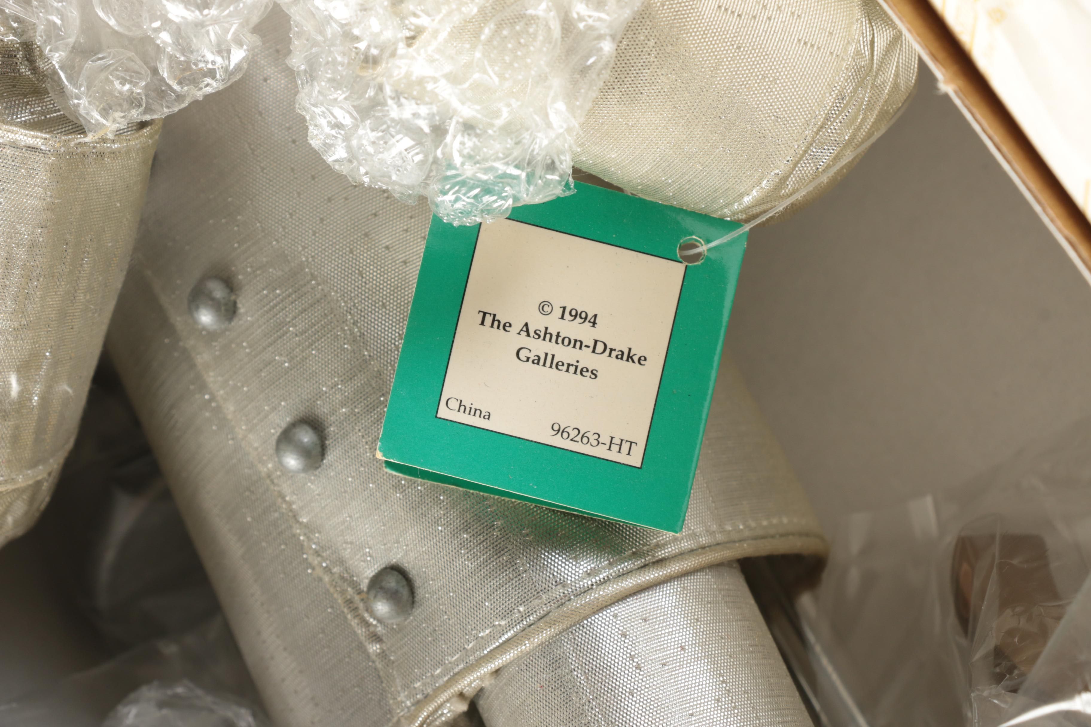 Ashton-Drake Galleries "The Wonderful Wizard of Oz" Porcelain Dolls