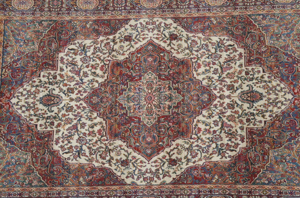 Oriental Weavers "Morocco Ivory" Alexandra Collection Area Rug