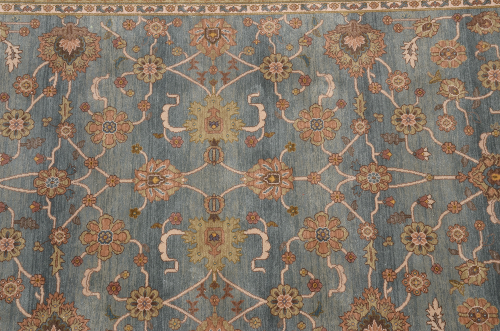 Karastan "Sereno" Machine Woven Rug