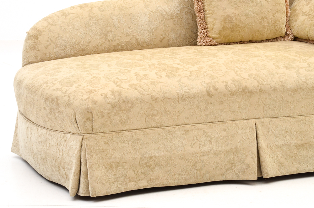 Fairfield Divan in Beige