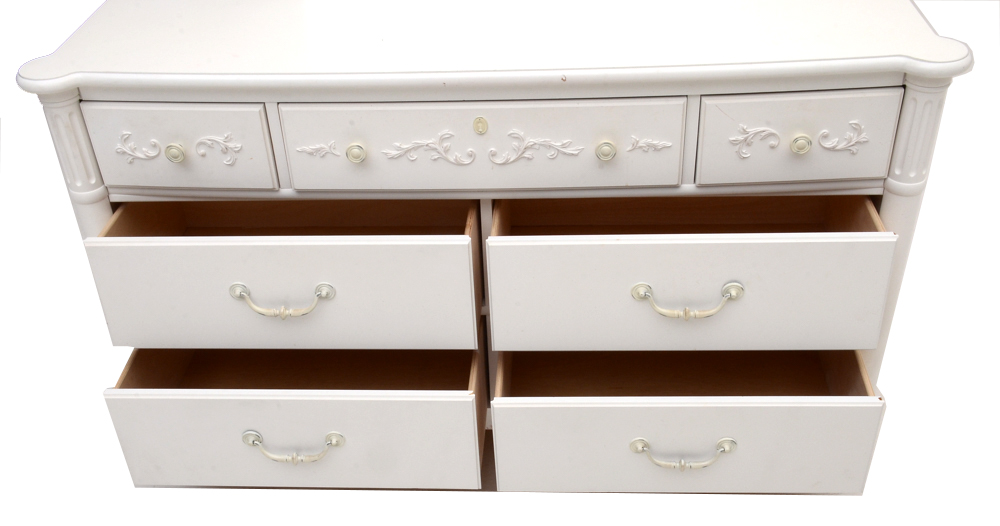 Stanley "Isabella" Dresser in White with Mirror