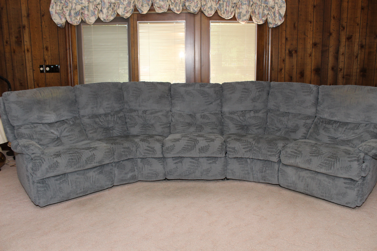 Flexsteel Blue Upholstered Sectional Sofa